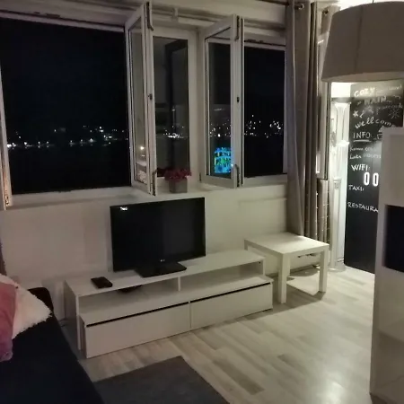 Cozy Apartment, City Center Appartement